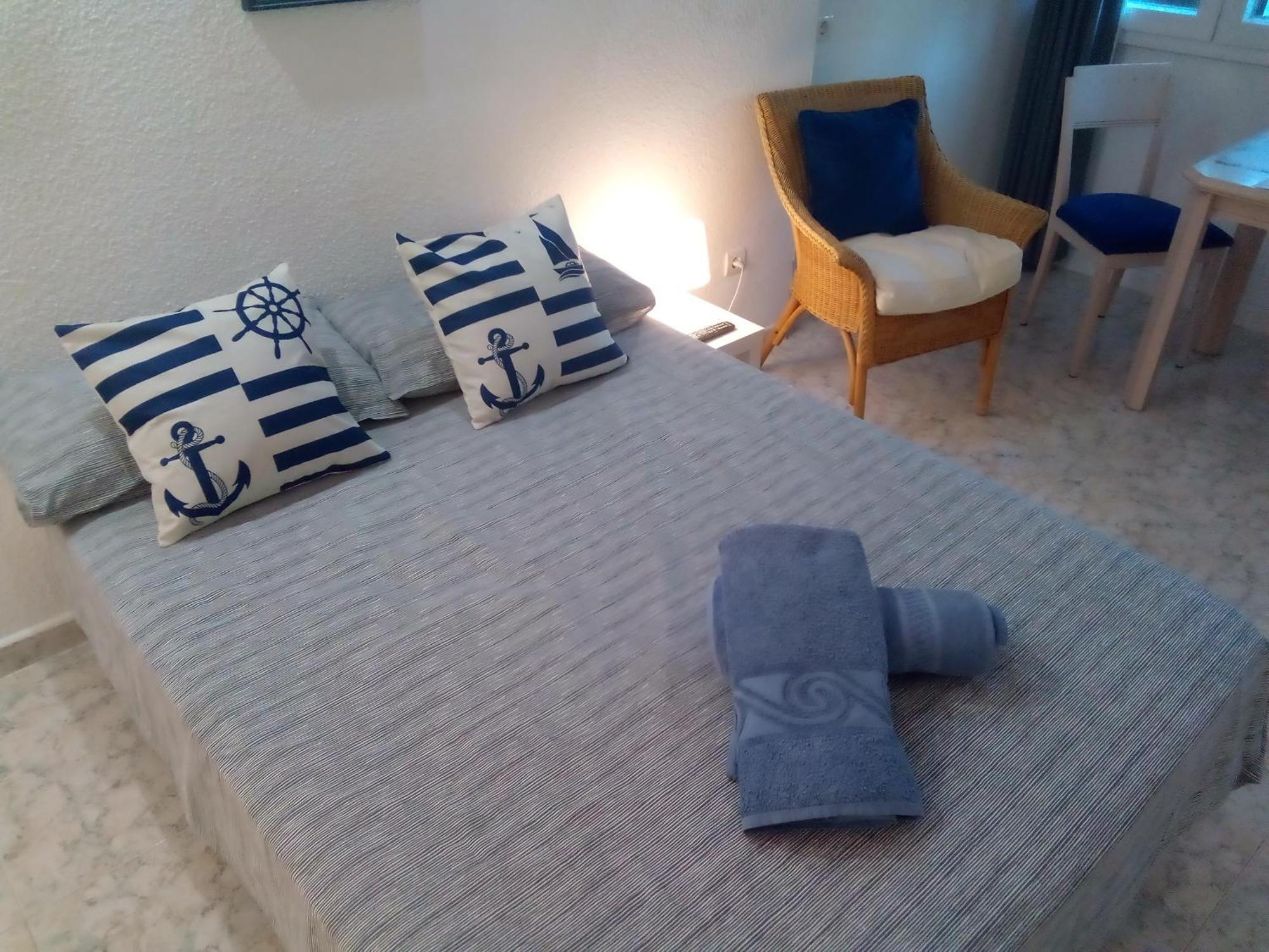 Los Cisnes Beach Studio 100M Playa Apartamento Benalmádena Exterior foto